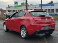 Vista trasera izquierda