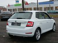 Aanzicht achter rechts