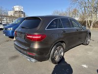 Aanzicht achter rechts