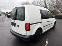 Aanzicht achter rechts