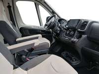 Вид на салон