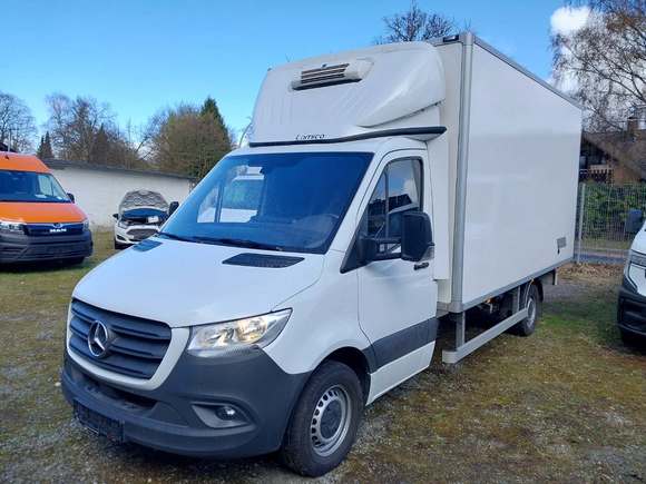 Vue de l’avant gauche