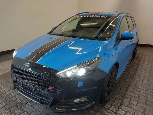 Náhled zpředu zleva