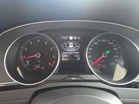 Pohled na přístrojovou desku