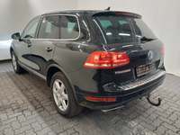 Vue de l’arrière gauche