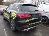 Vue de l’arrière gauche