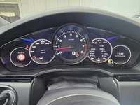 Pogled na kombinirani instrument