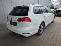 Vue de l’arrière droit