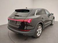 Vue de l’arrière droit