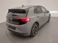 Vue de l’arrière droit