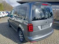 Pogled od pozadi levo