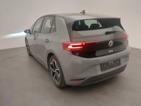 Pogled od pozadi levo