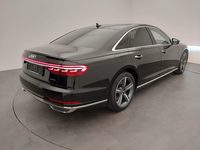 Náhľad zozadu sprava