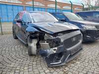 Vue de l’avant droit