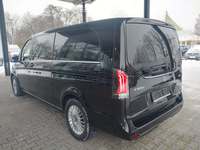 Vue de l’arrière gauche