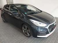 Skats no labās puses priekšā