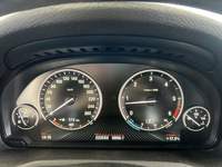 Pogled na kombinovani instrument