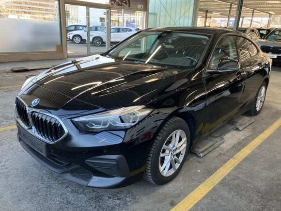 Widok z przodu po stronie lewej