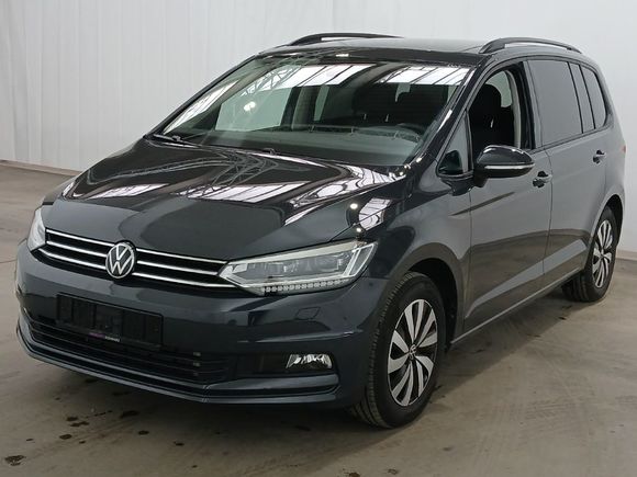 Pogled sprijeda lijevo