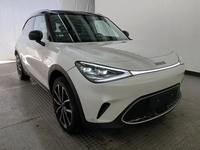 Pogled sprijeda desno