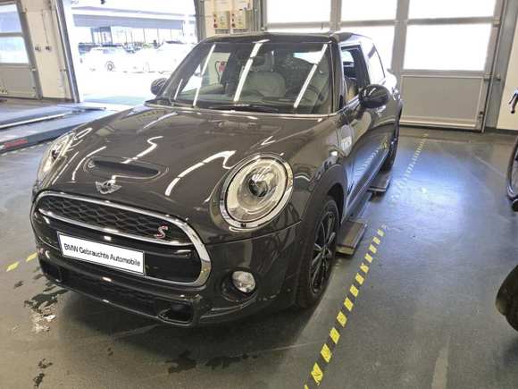 Náhled zpředu zleva