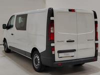 Widok z tyłu po stronie lewej