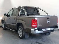 Вид сзади слева