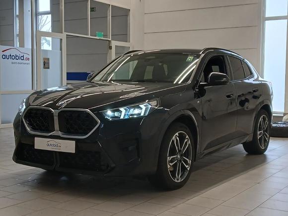 Vue de l’avant gauche