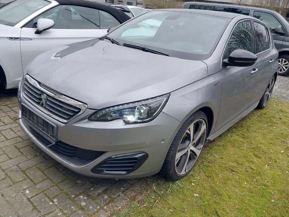 Náhled zpředu zleva