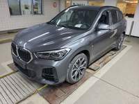 Изглед отпред отляво