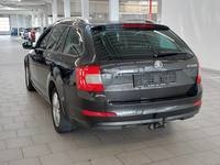 Aanzicht achter links