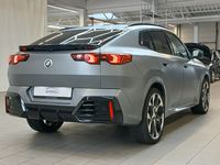 Vue de l’arrière droit