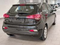 Widok z tyłu po stronie prawej