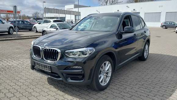 Pogled sprijeda lijevo