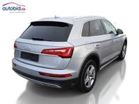 Pogled od pozadi desno