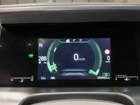 Pohľad na združený prístroj na palubnej doske