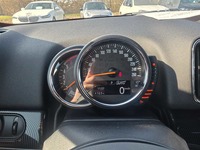 Pohled na přístrojovou desku