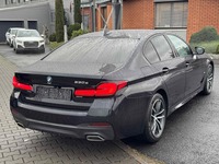 Aanzicht achter rechts