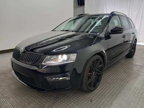 Pogled sprijeda lijevo