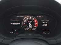 Вид на приборную панель