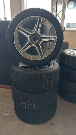 Vista delantera izquierda