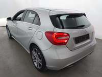 Aanzicht achter links