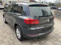 Aanzicht achter links