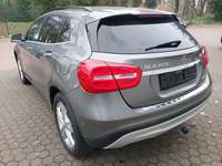 Aanzicht achter links