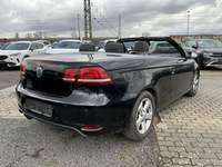 Aanzicht achter rechts