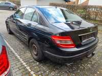 Aanzicht achter links