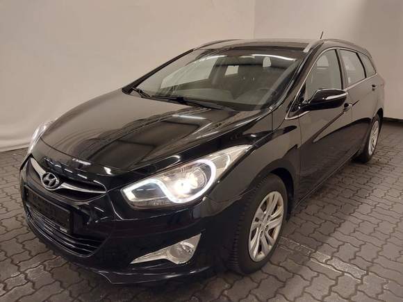 Вид спереди слева