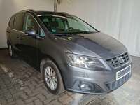 Pogled sprijeda desno