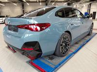 Aanzicht achter rechts