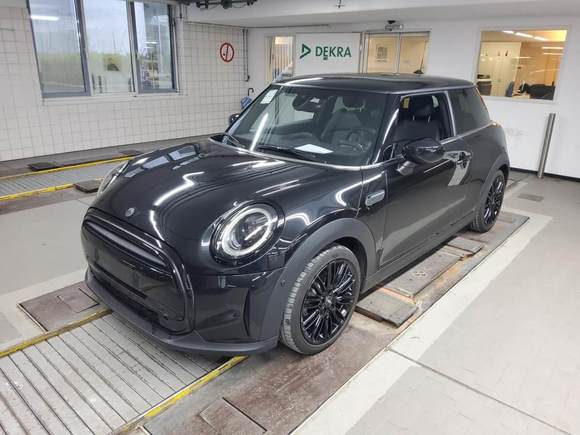 Изглед отпред отляво